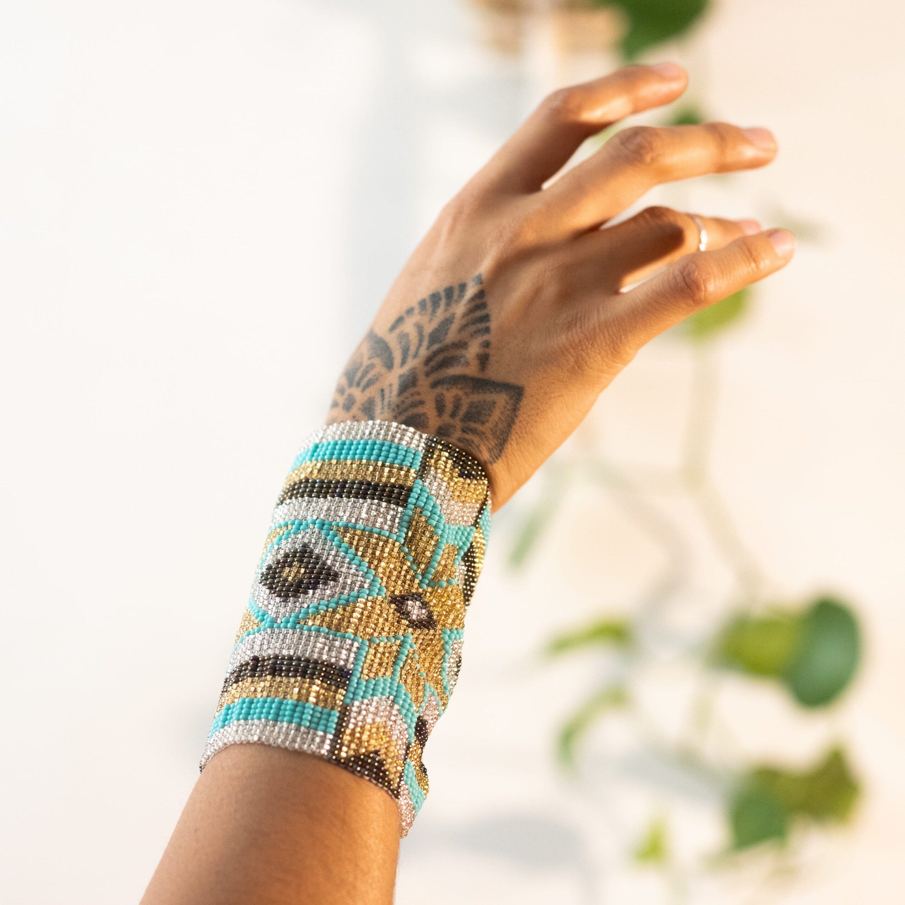 Aquarius Super Nova bracelet Mother Sierra