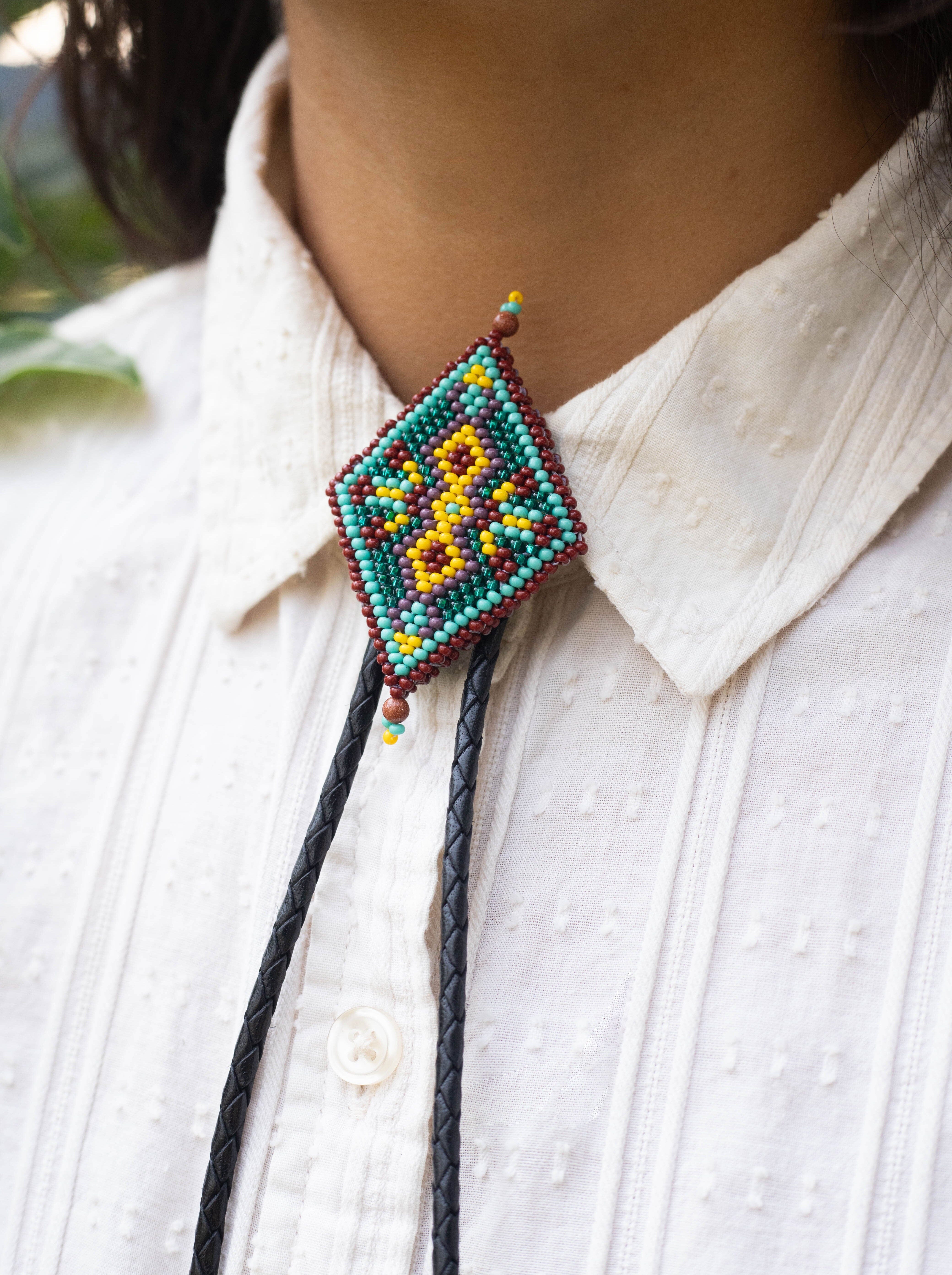 Diamond Spur Necktie Mother Sierra