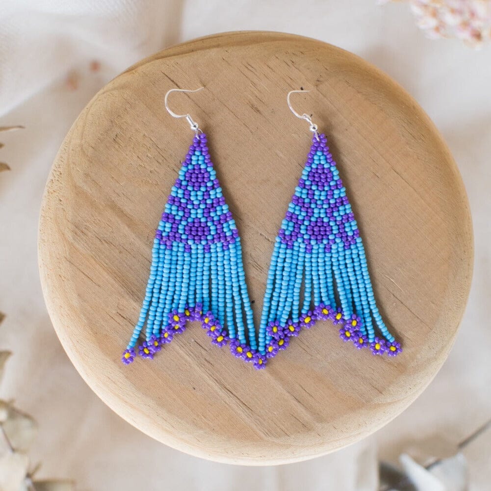 purple uvas dangling grapes fringe beaded earrings