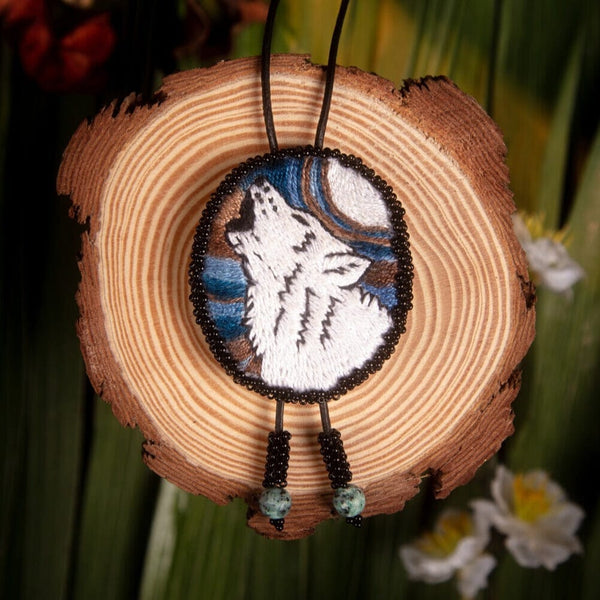 lobo wolf blue jasper white black embroidered beaded Bolo Tie necklace necktie native american jewelry